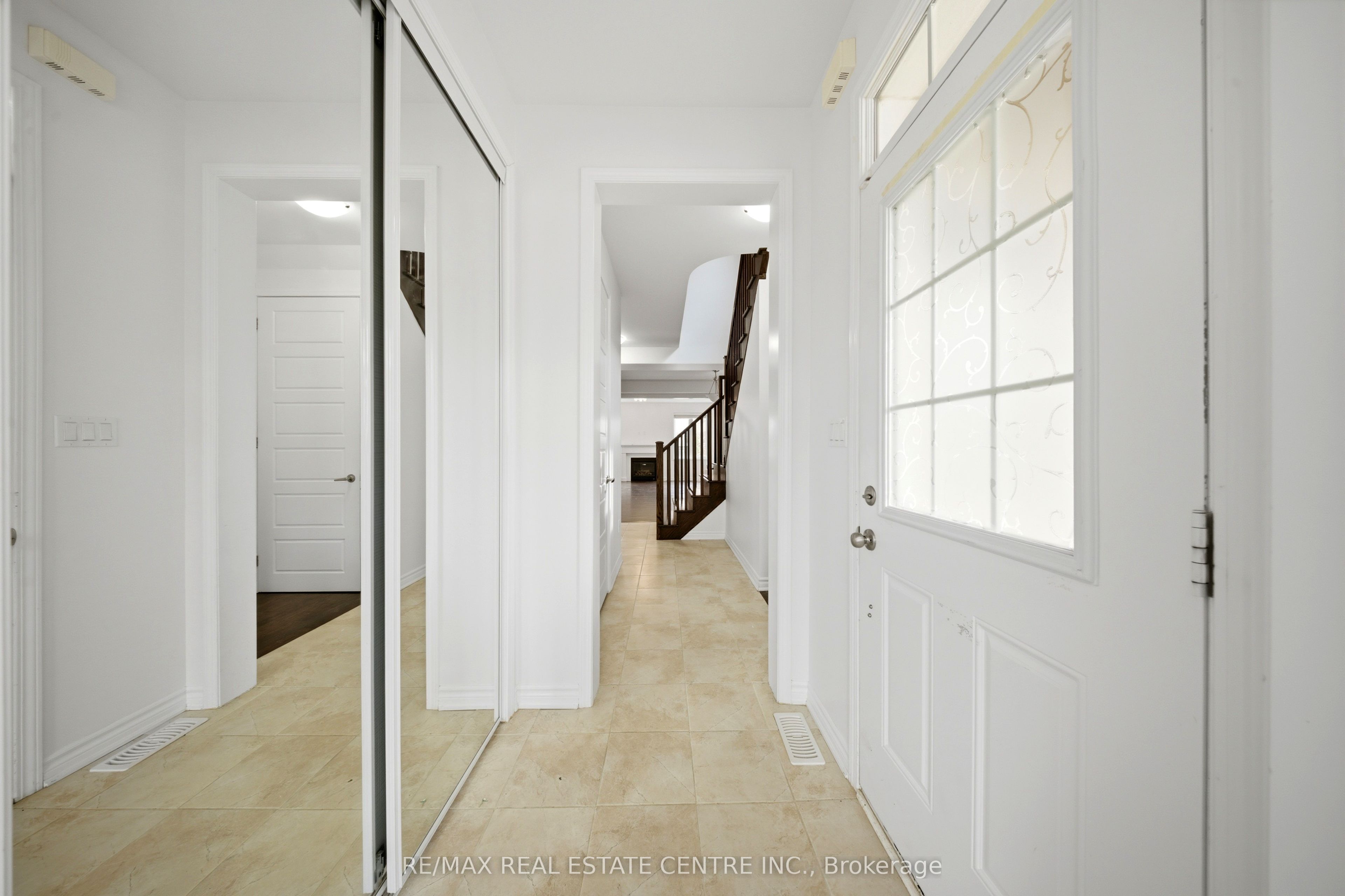 369 Cedar Hedge Road Property Photo 4