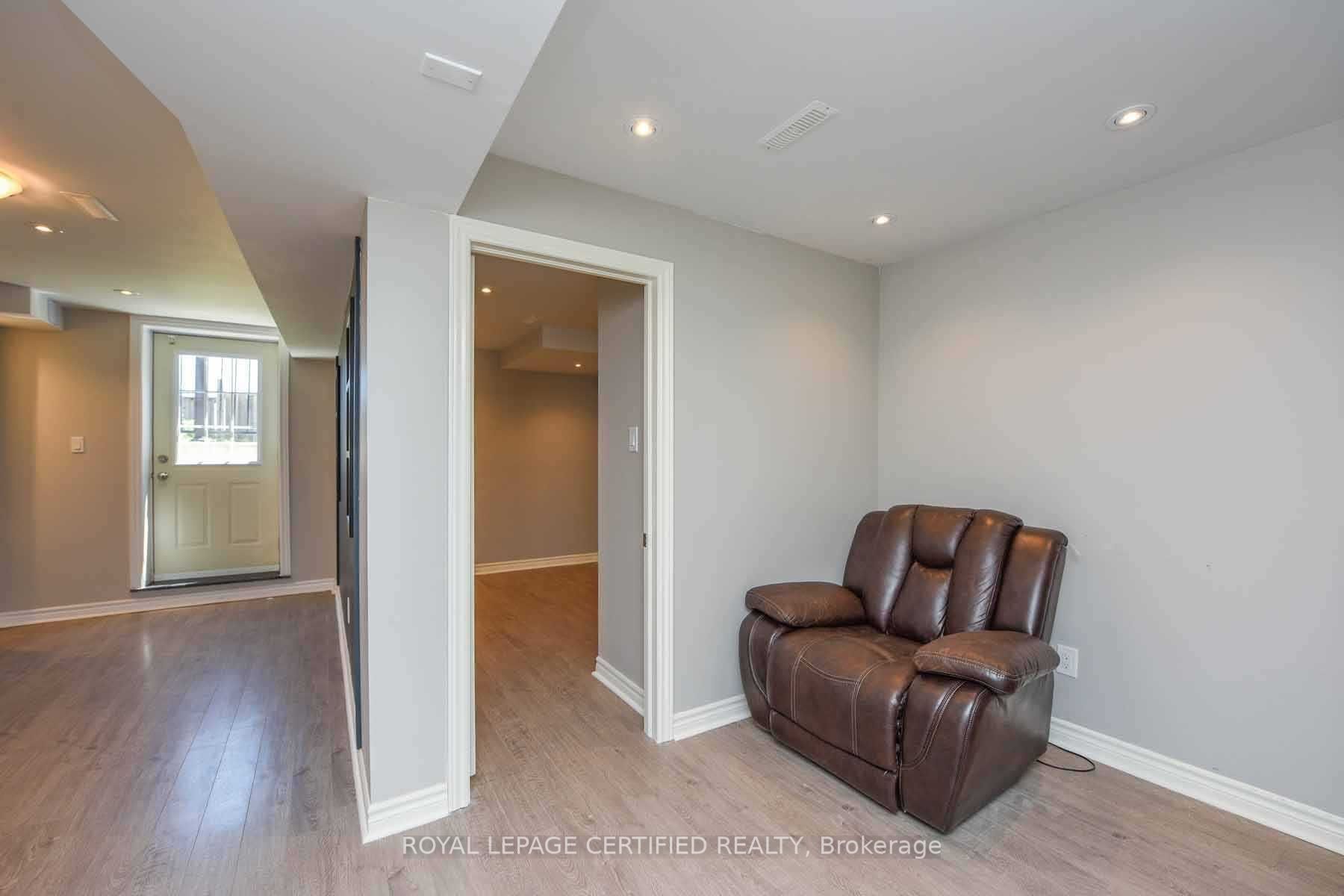 3498 Bala Drive Bsmt Property Photo 9