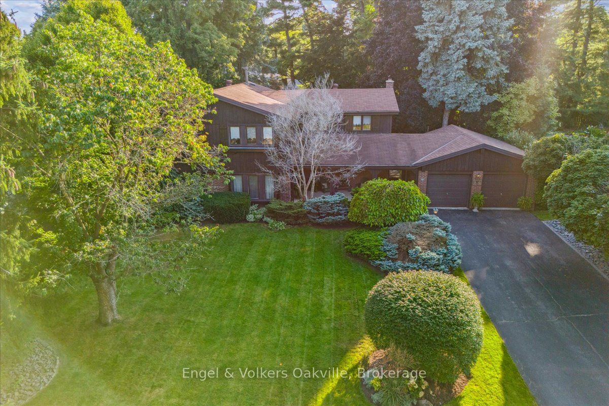 250 Gatestone Avenue Property Photo 3