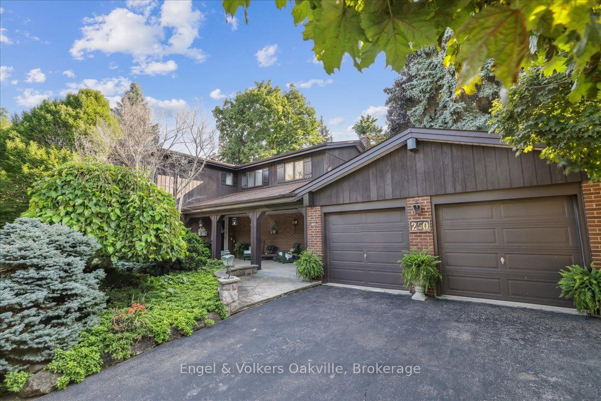 250 Gatestone Avenue Property Photo 5
