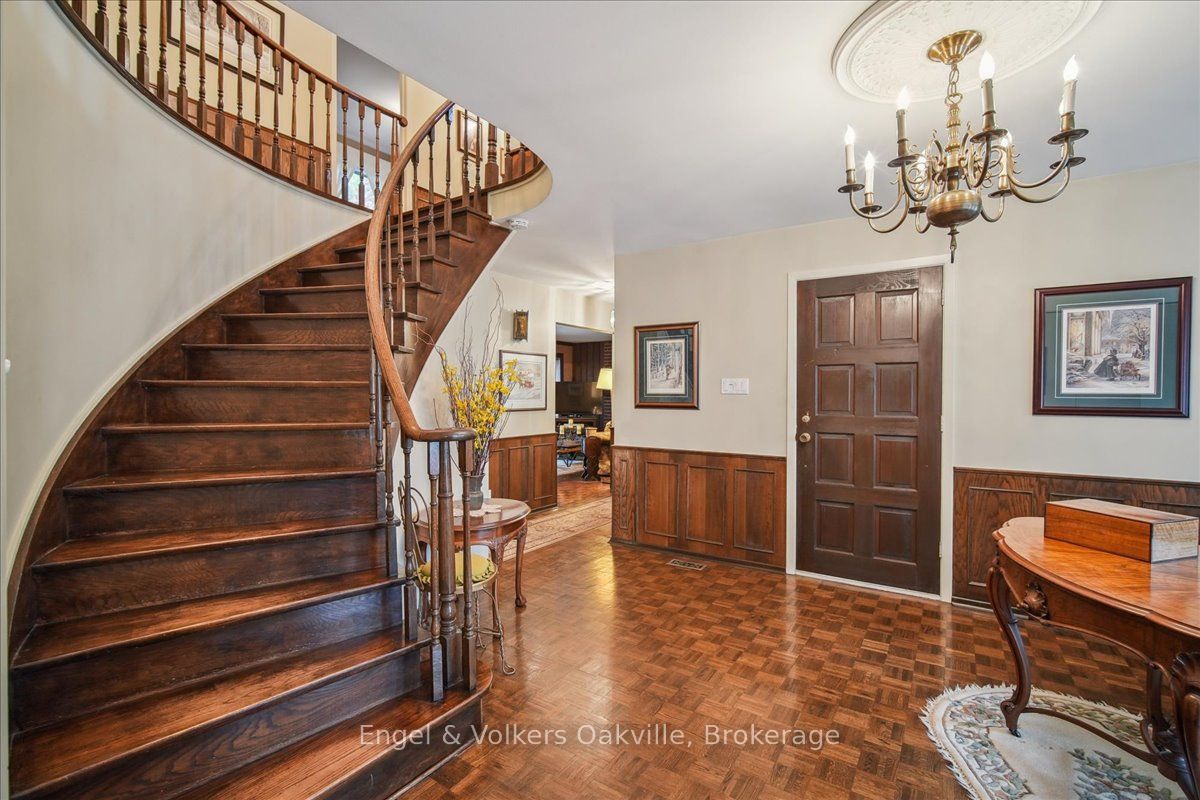 250 Gatestone Avenue Property Photo 8