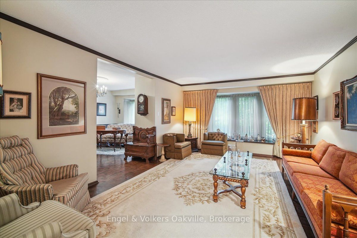250 Gatestone Avenue Property Photo 10