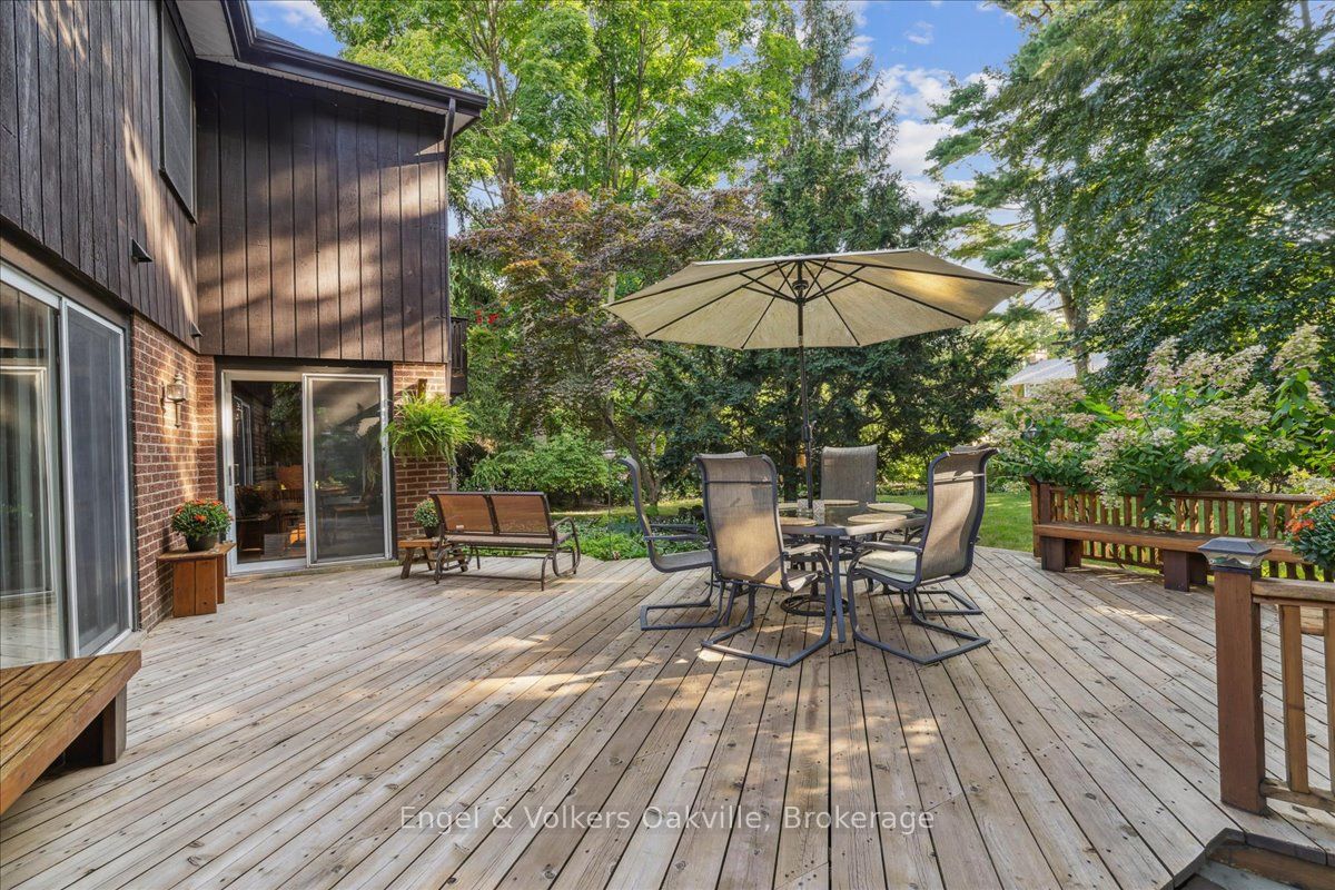 250 Gatestone Avenue Property Photo 34