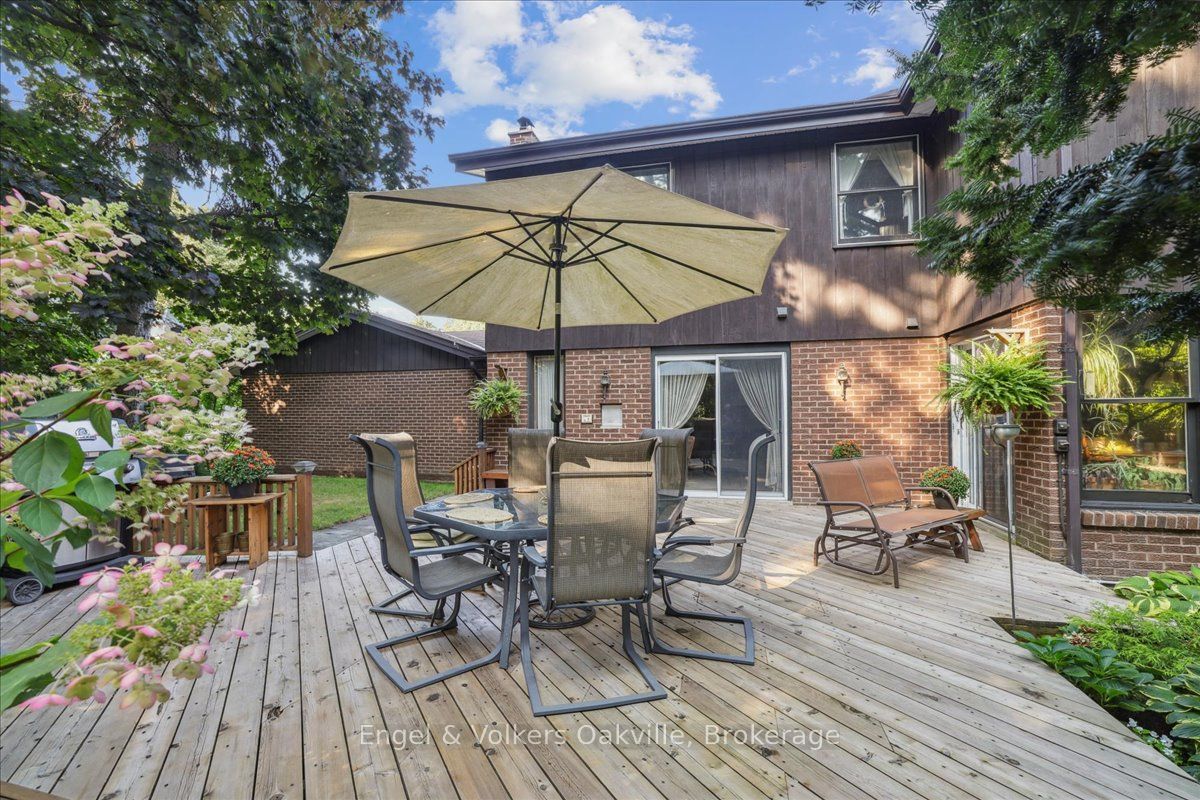 250 Gatestone Avenue Property Photo 35