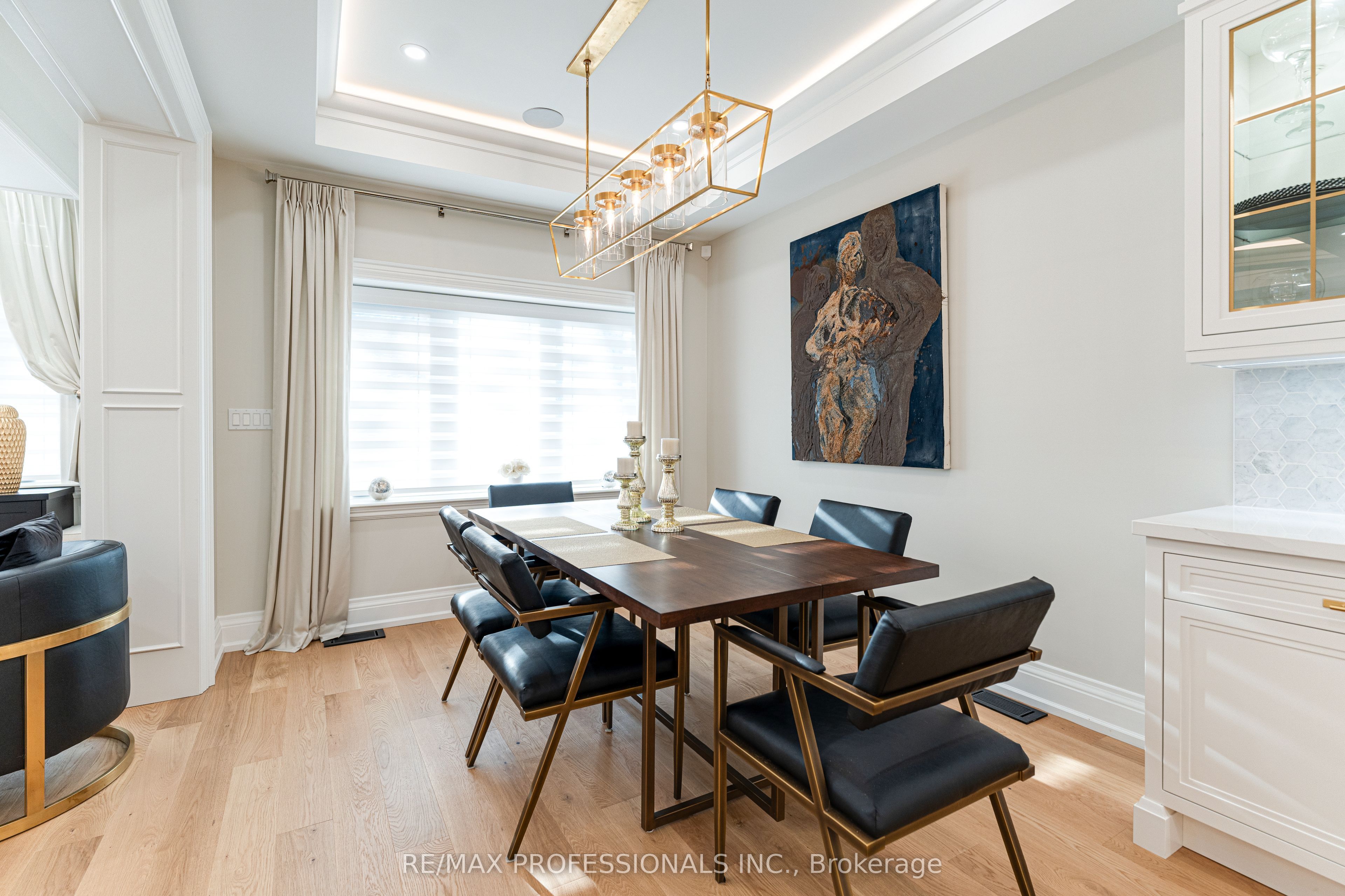 161 The Kingsway Property Photo 10