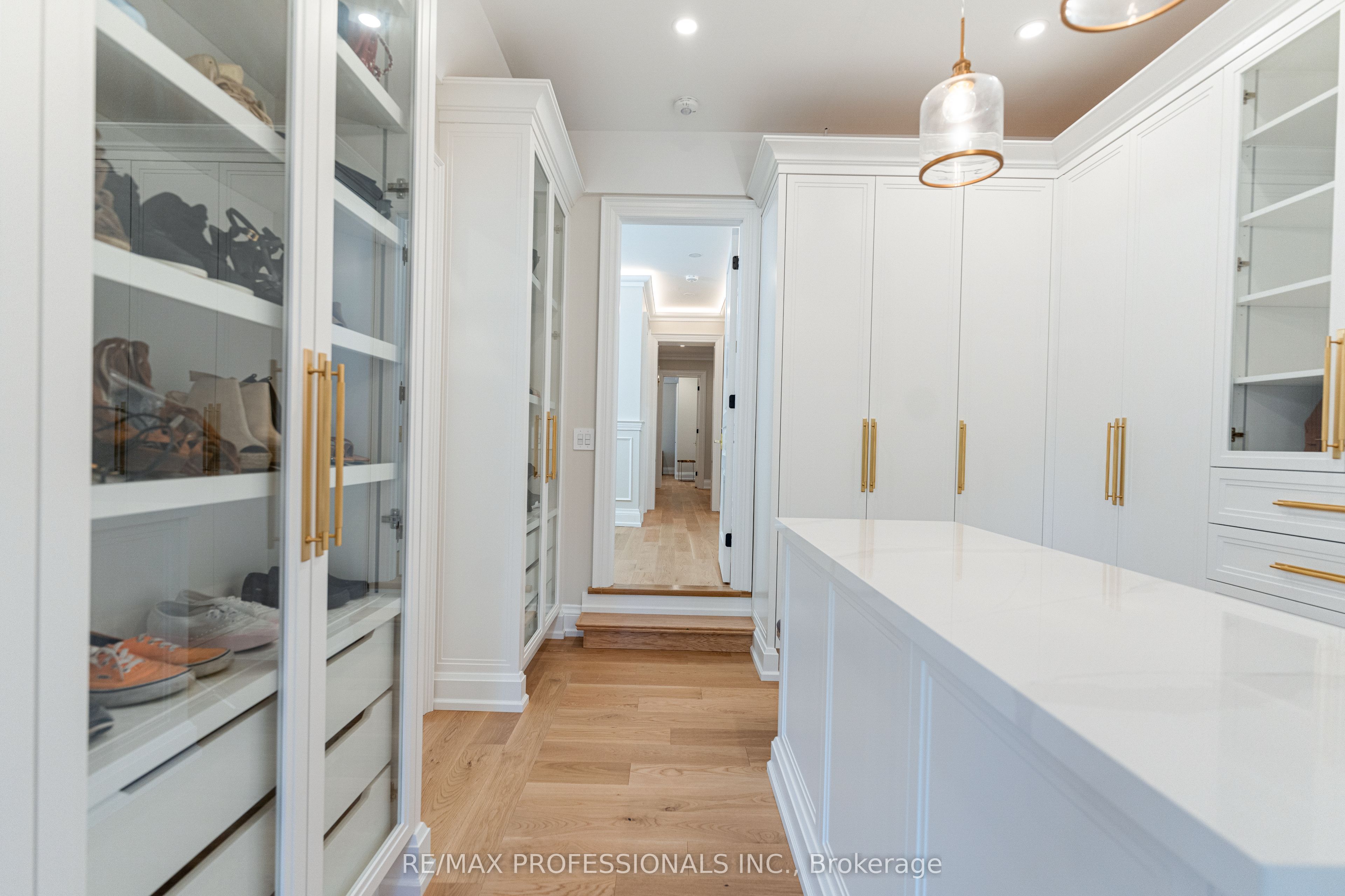 161 The Kingsway Property Photo 28