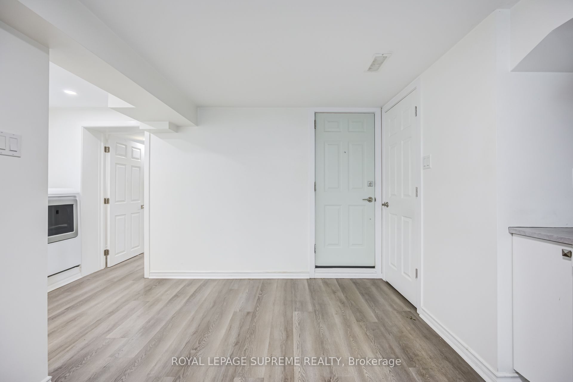 27 Dalrymple Drive Property Photo 3
