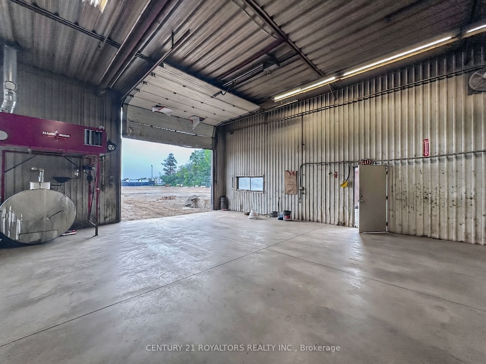 6202 Healey Road N Property Photo 22