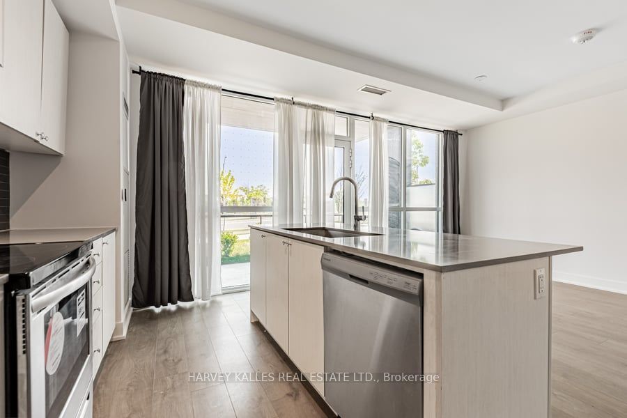 60 George Butchart Drive 4 Property Photo 11
