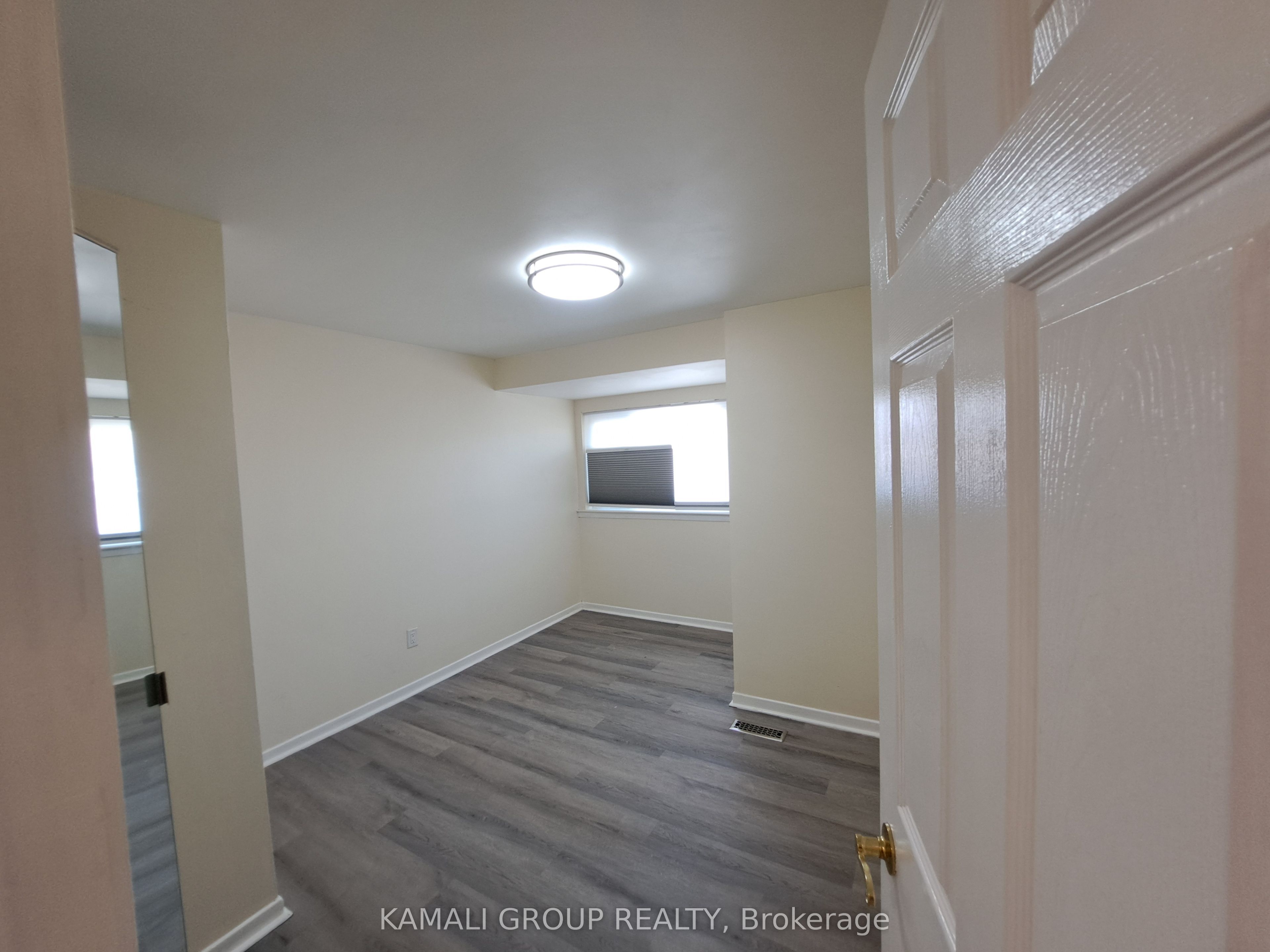 262 John Garland Boulevard 209 Property Photo 10