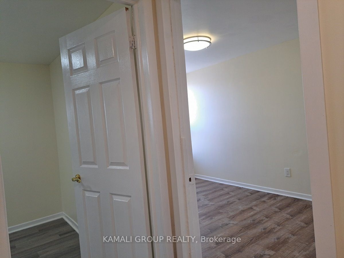262 John Garland Boulevard 209 Property Photo 11