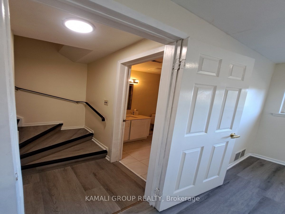 262 John Garland Boulevard 209 Property Photo 13