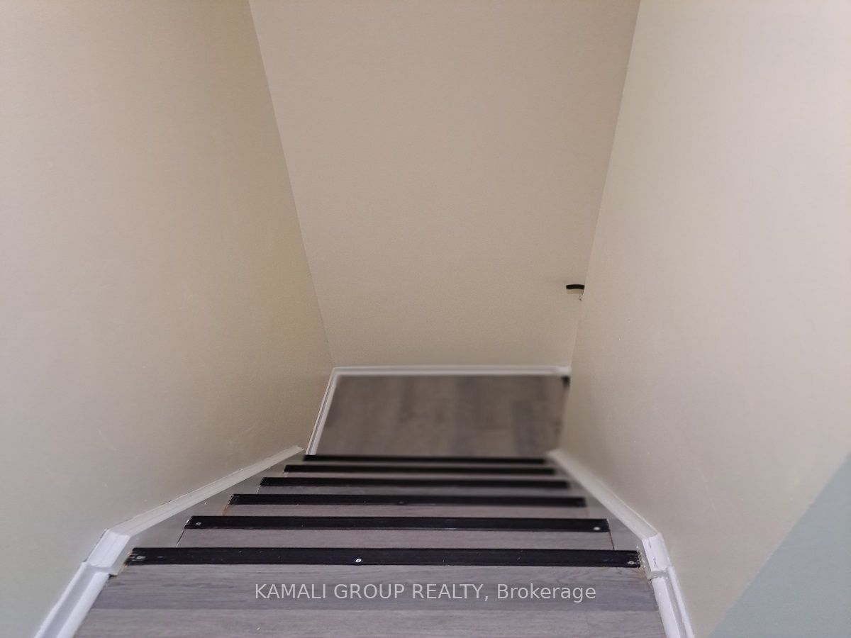 262 John Garland Boulevard 209 Property Photo 14