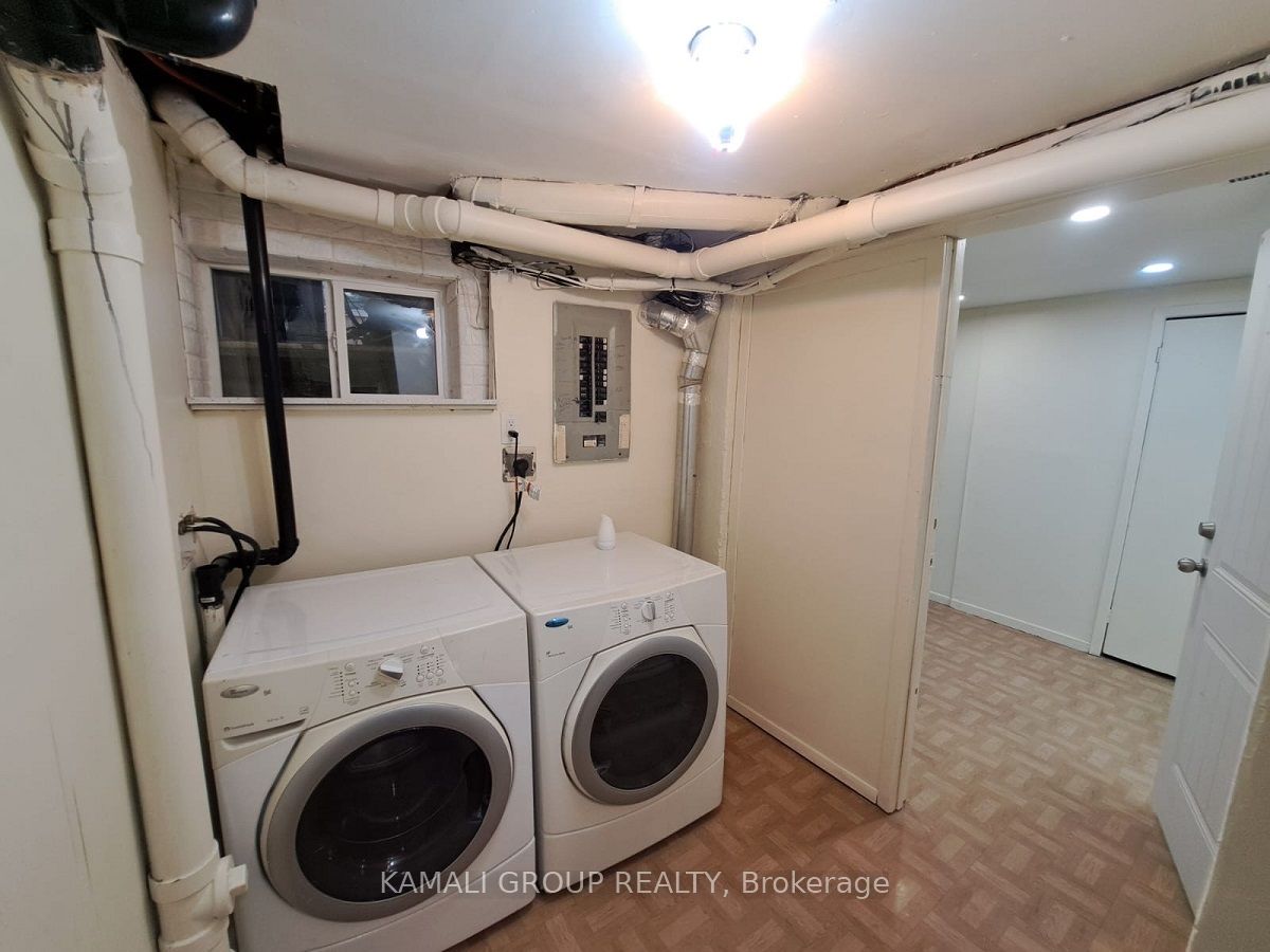 262 John Garland Boulevard 209 Property Photo 16