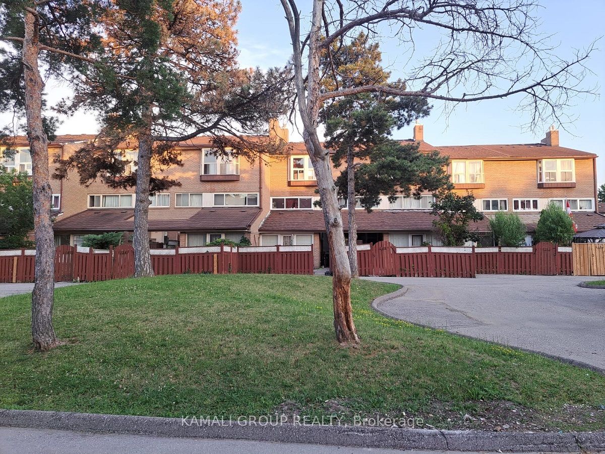 262 John Garland Boulevard 209 Property Photo 29
