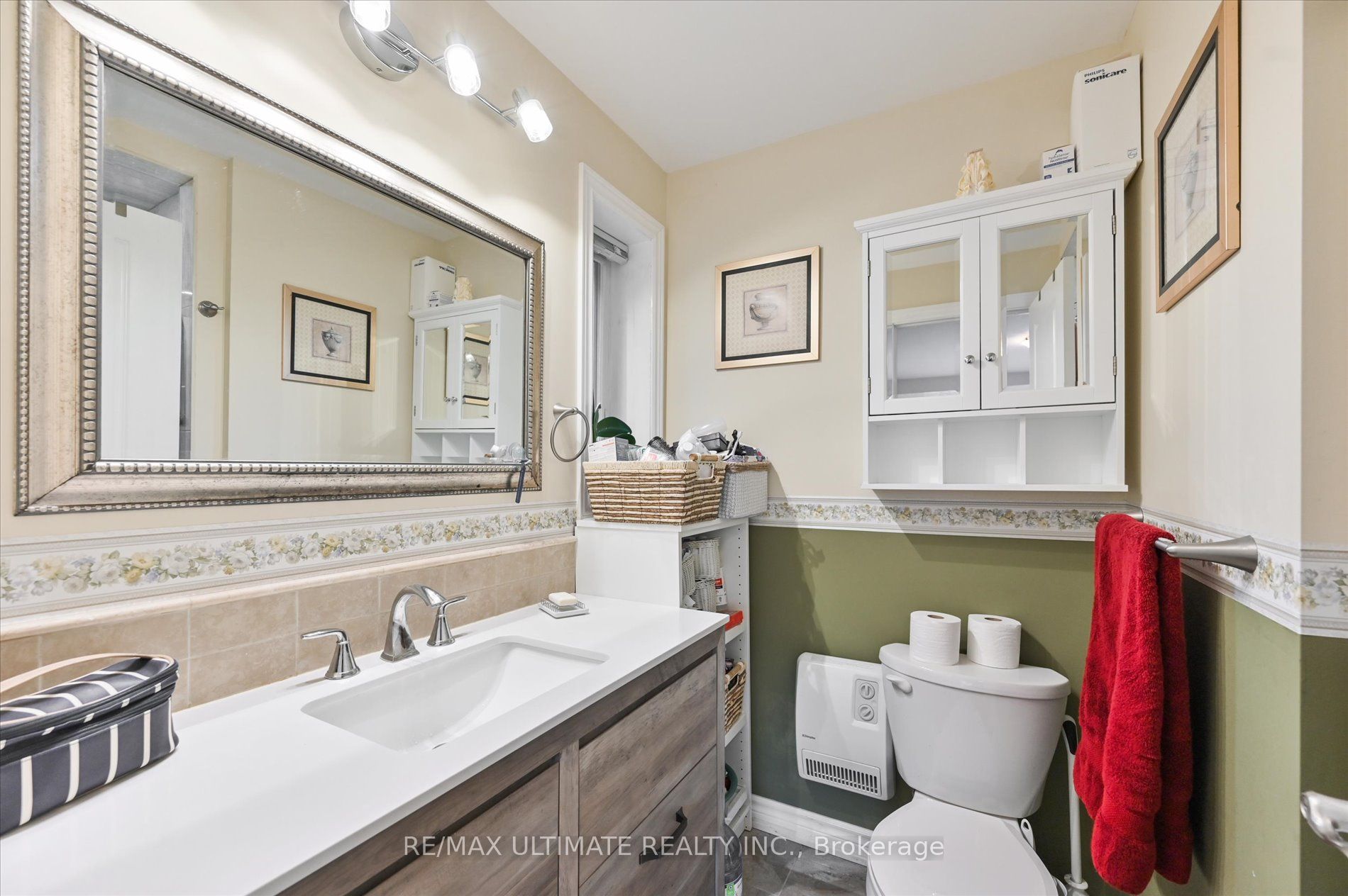 76 Hilldale Road Property Photo 13