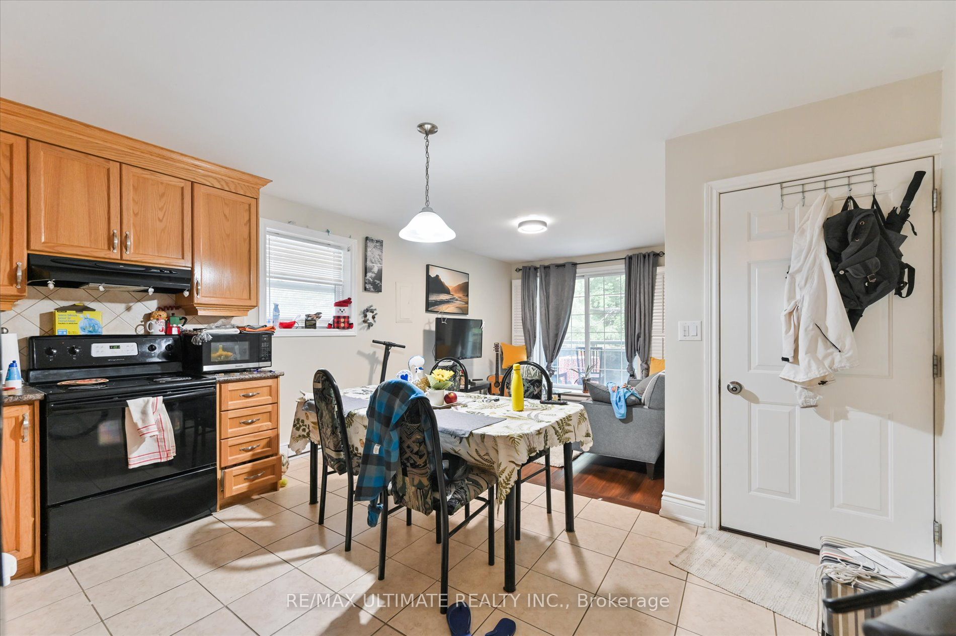 76 Hilldale Road Property Photo 26