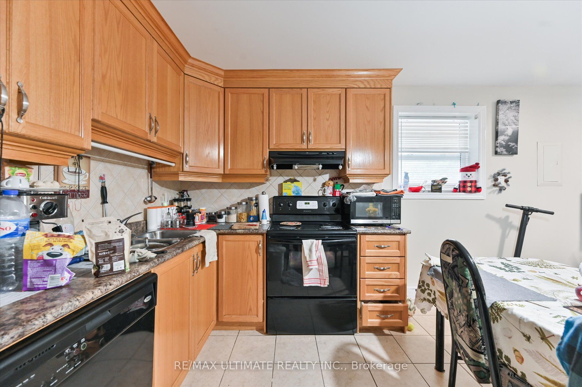 76 Hilldale Road Property Photo 28
