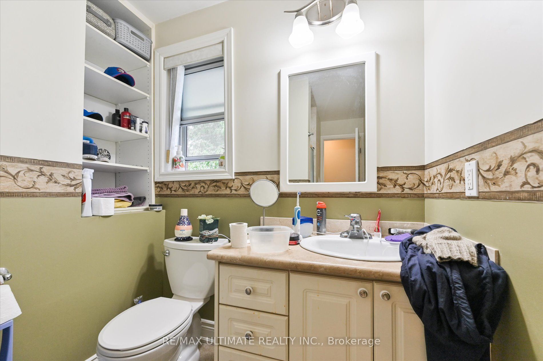 76 Hilldale Road Property Photo 33