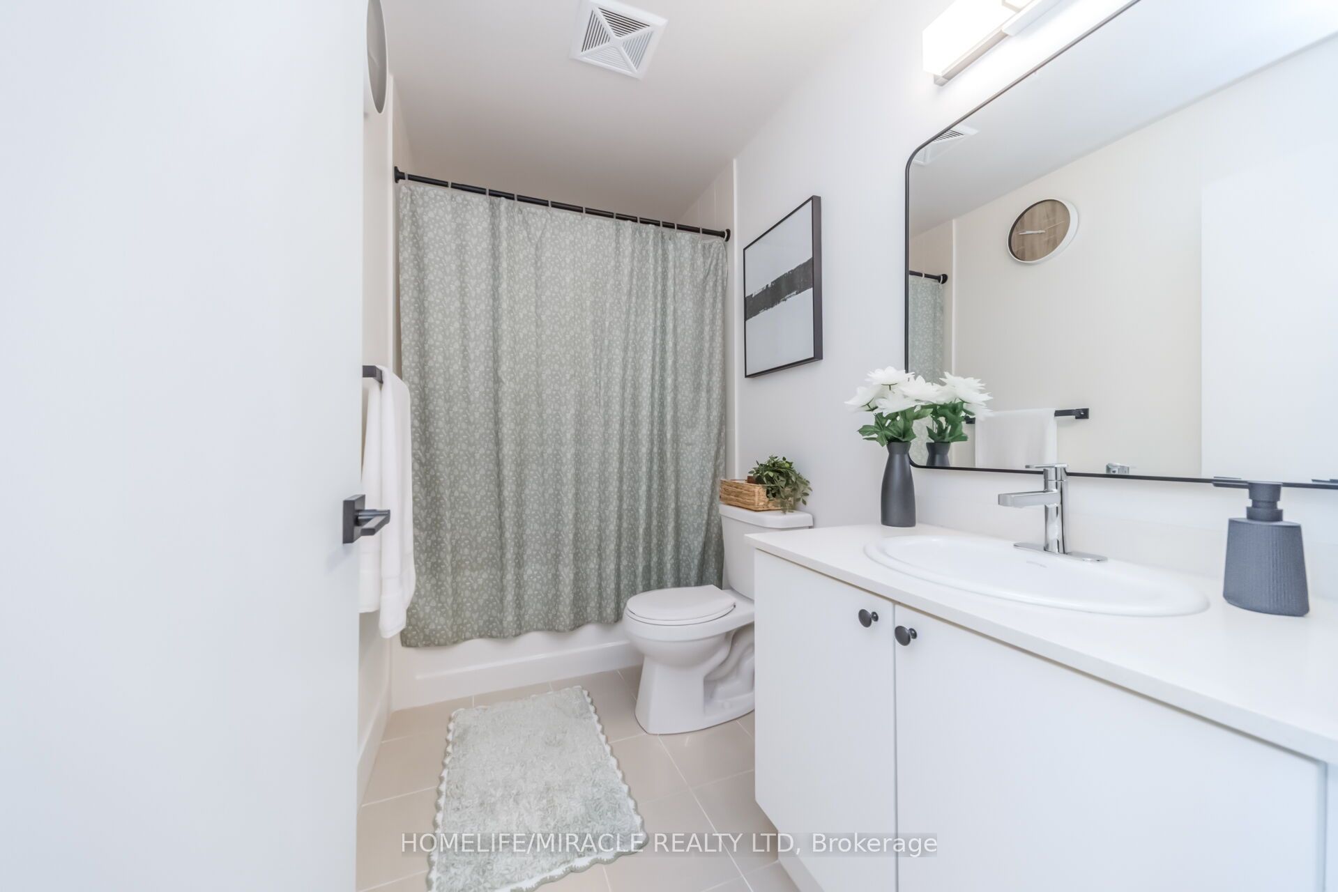3985 Grand Park Drive Se 2412 Property Photo 17