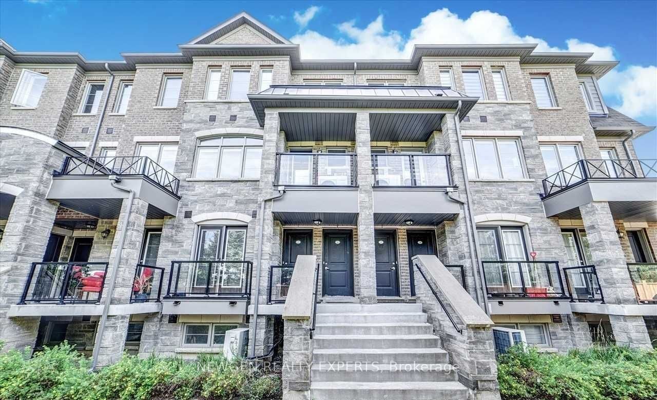 200 Veterans Drive N 16 Property Photo 1