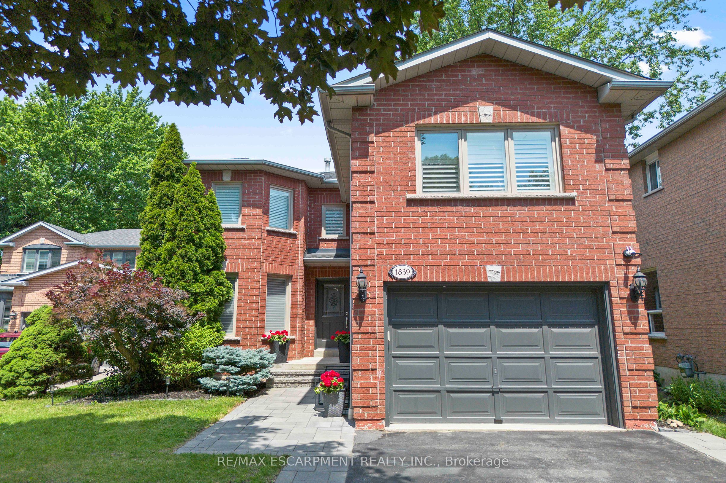 1839 Fellen Place Property Photo 1