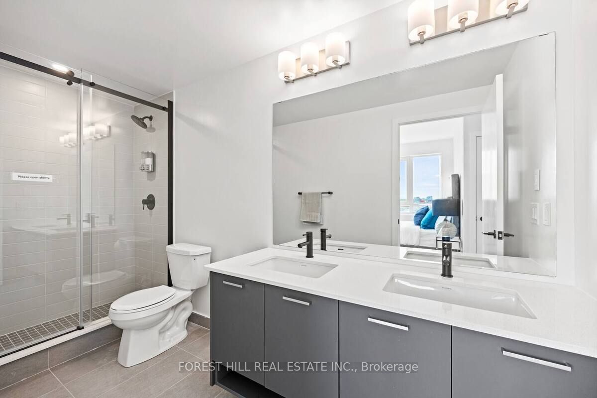 2300 St. Clair Avenue 717 Property Photo 34