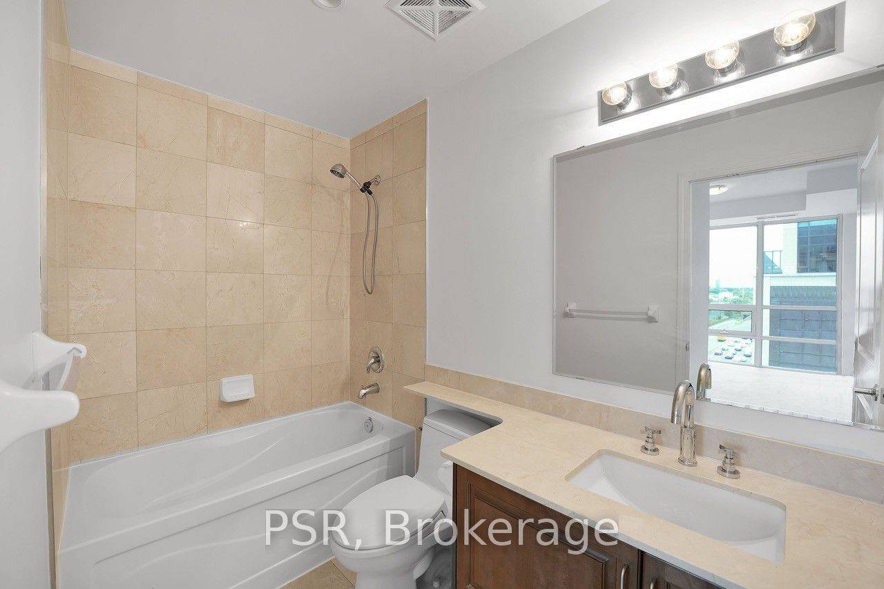 1910 Lake Shore Boulevard W 903 Property Photo 12