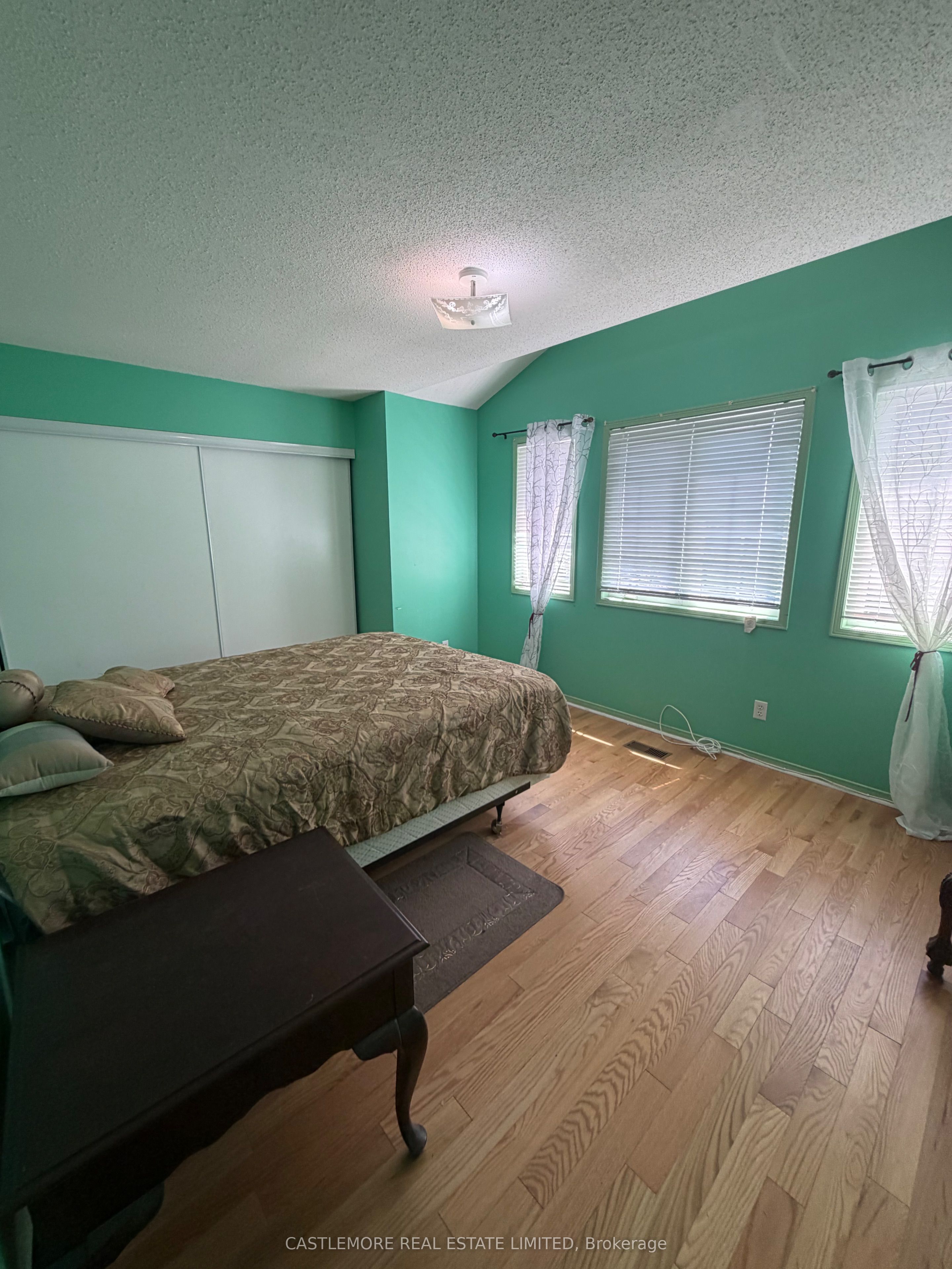 127 Brisdale Drive Property Photo 14