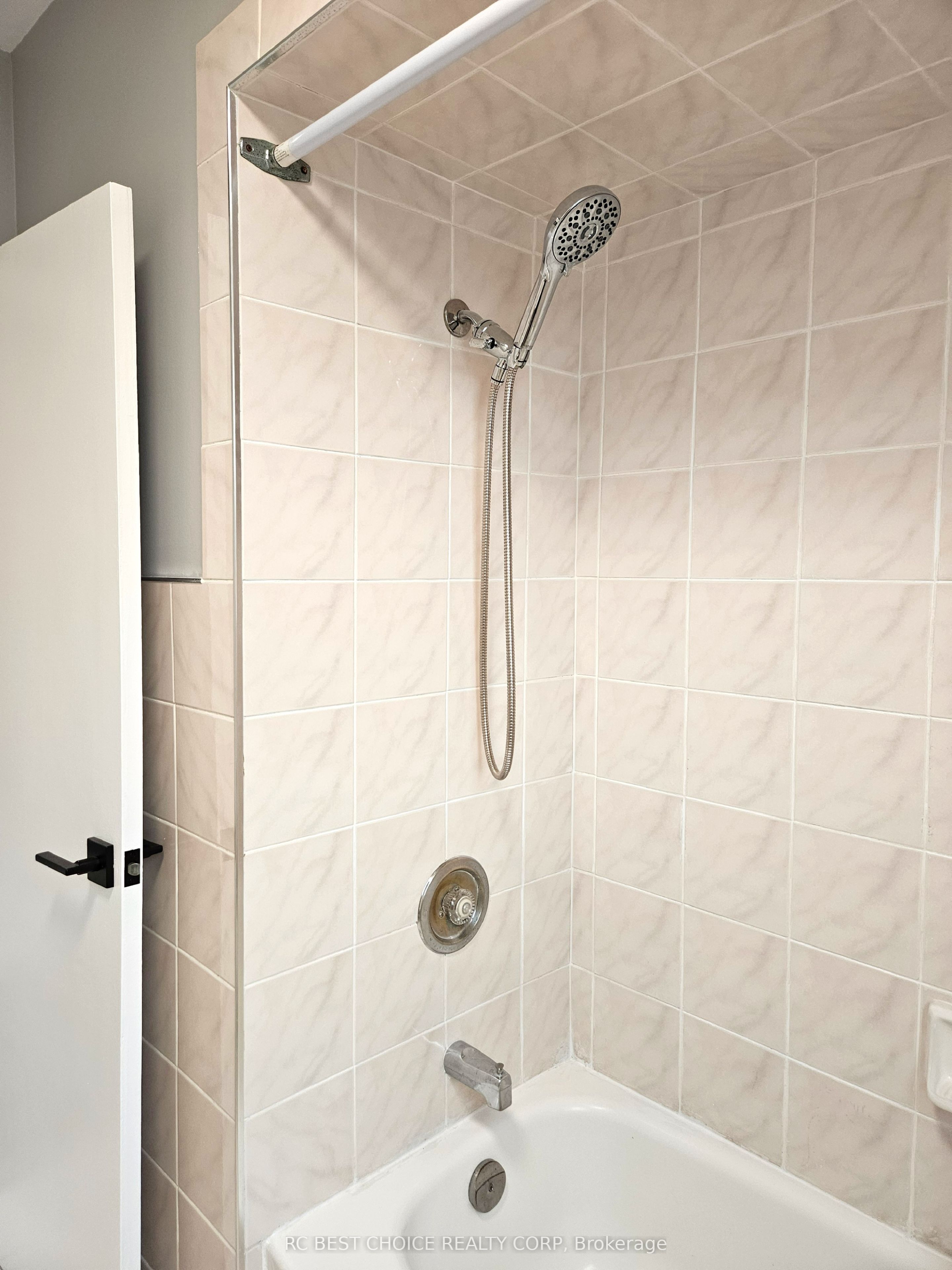 45 Mayall Avenue Main Property Photo 19