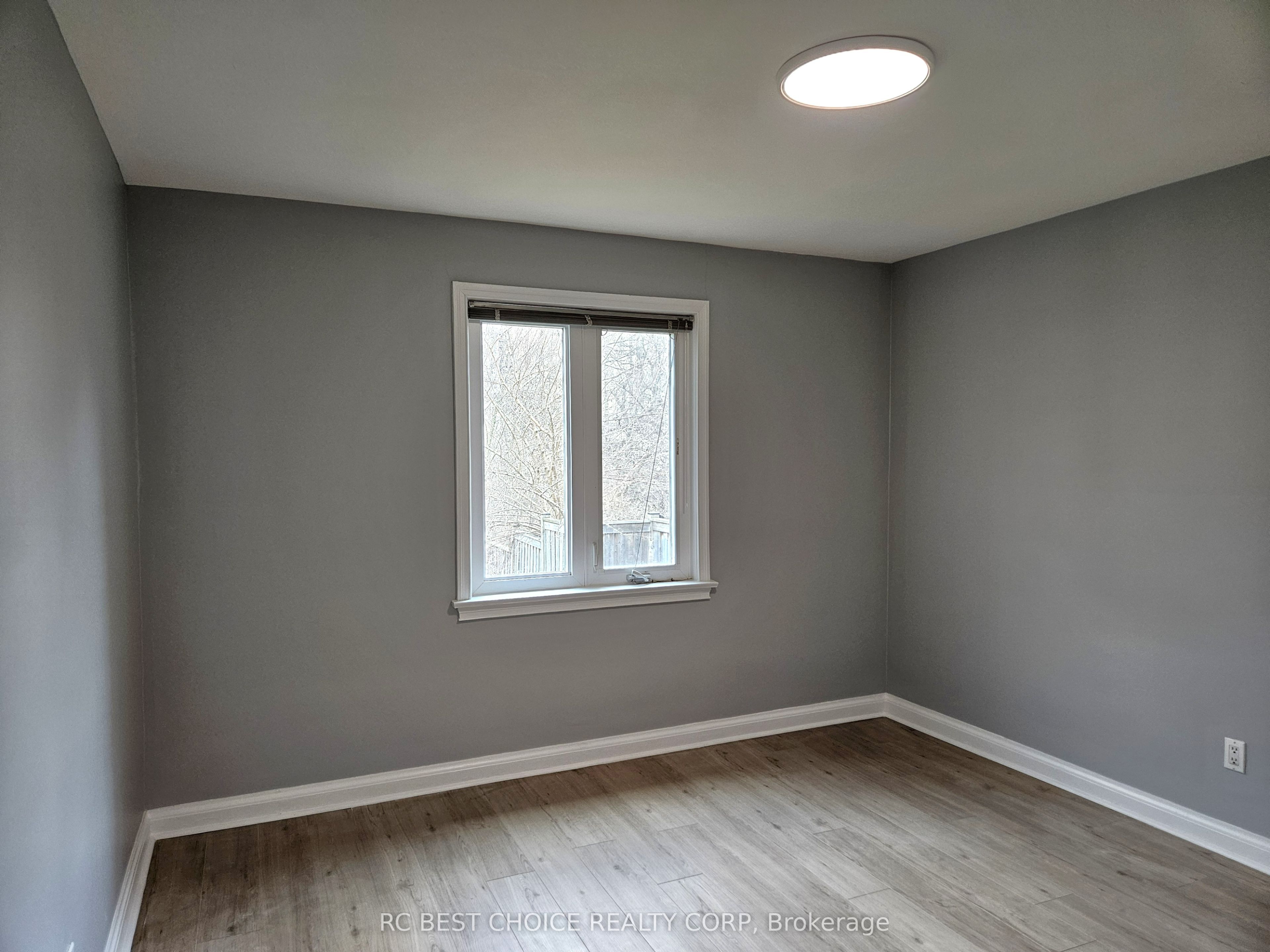 45 Mayall Avenue Main Property Photo 21