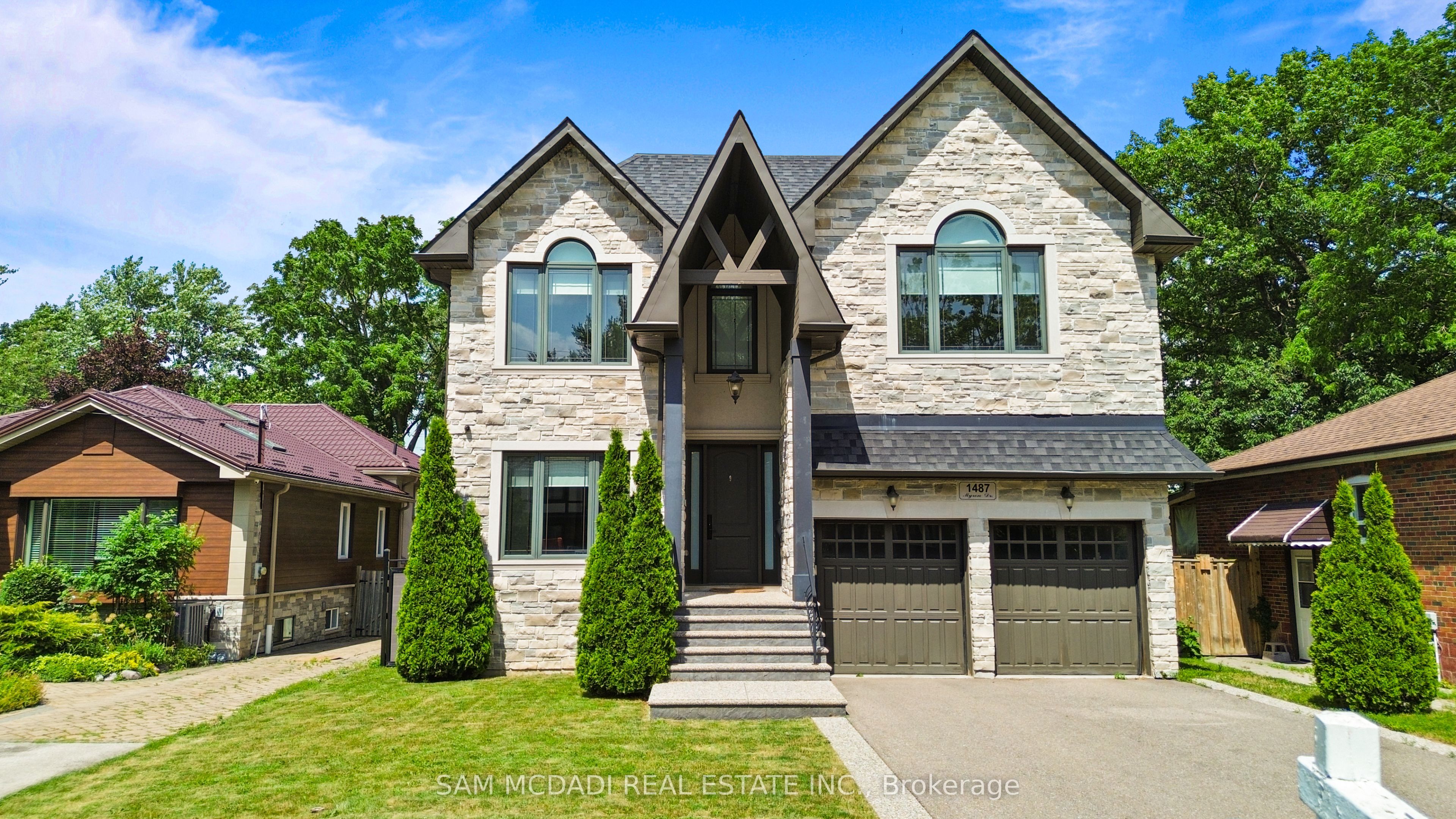 1487 Myron Drive Property Photo 4