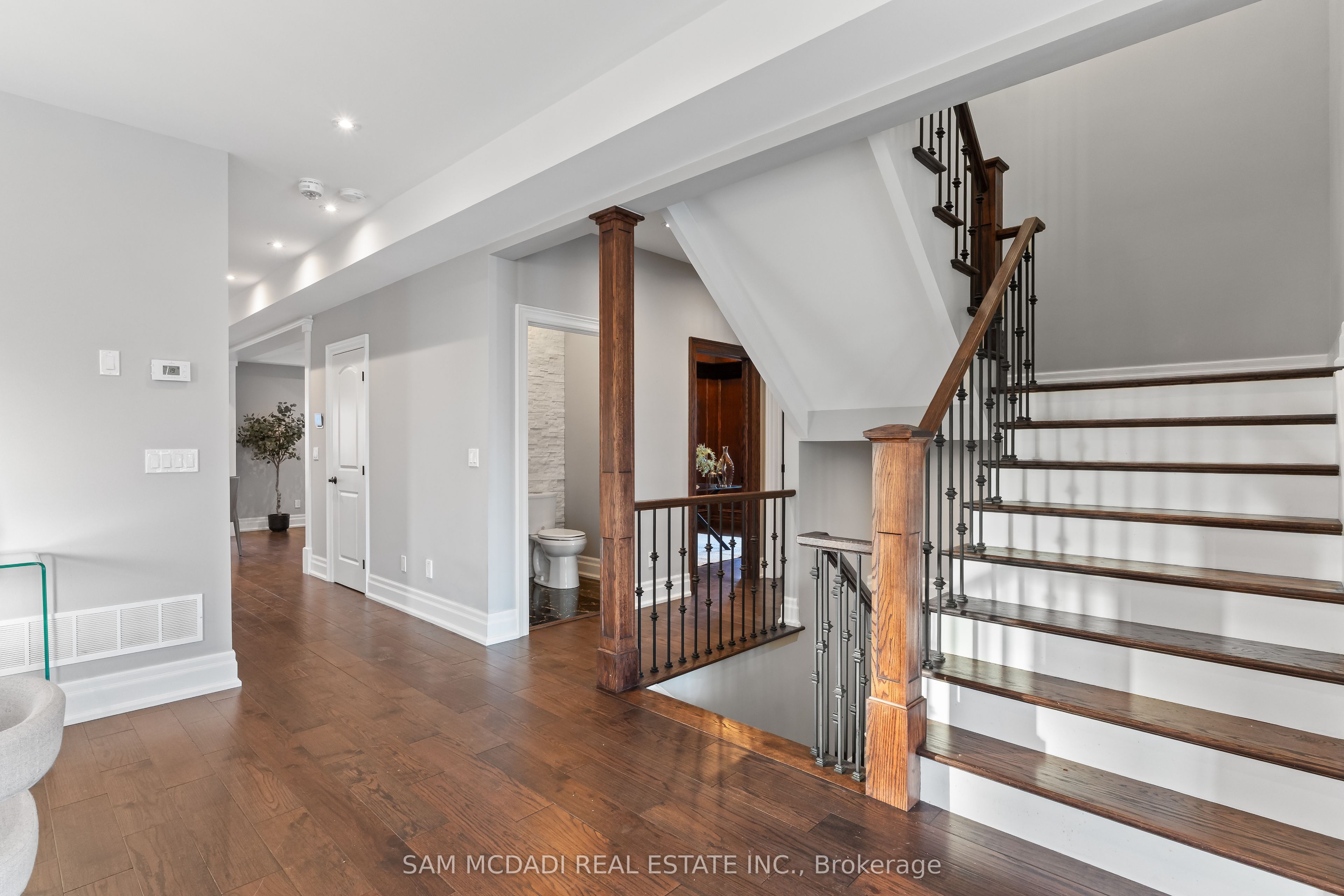 1487 Myron Drive Property Photo 19
