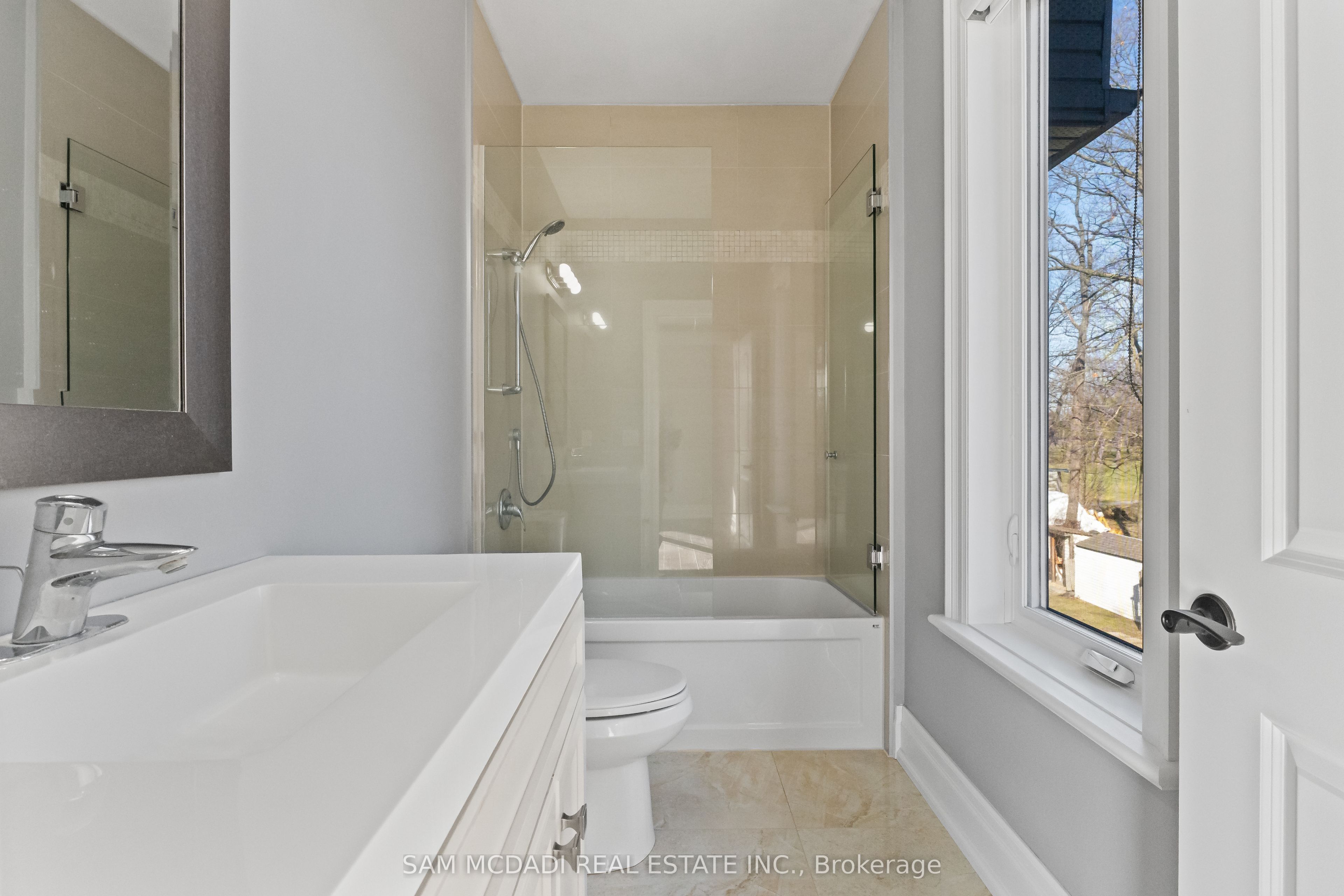 1487 Myron Drive Property Photo 27