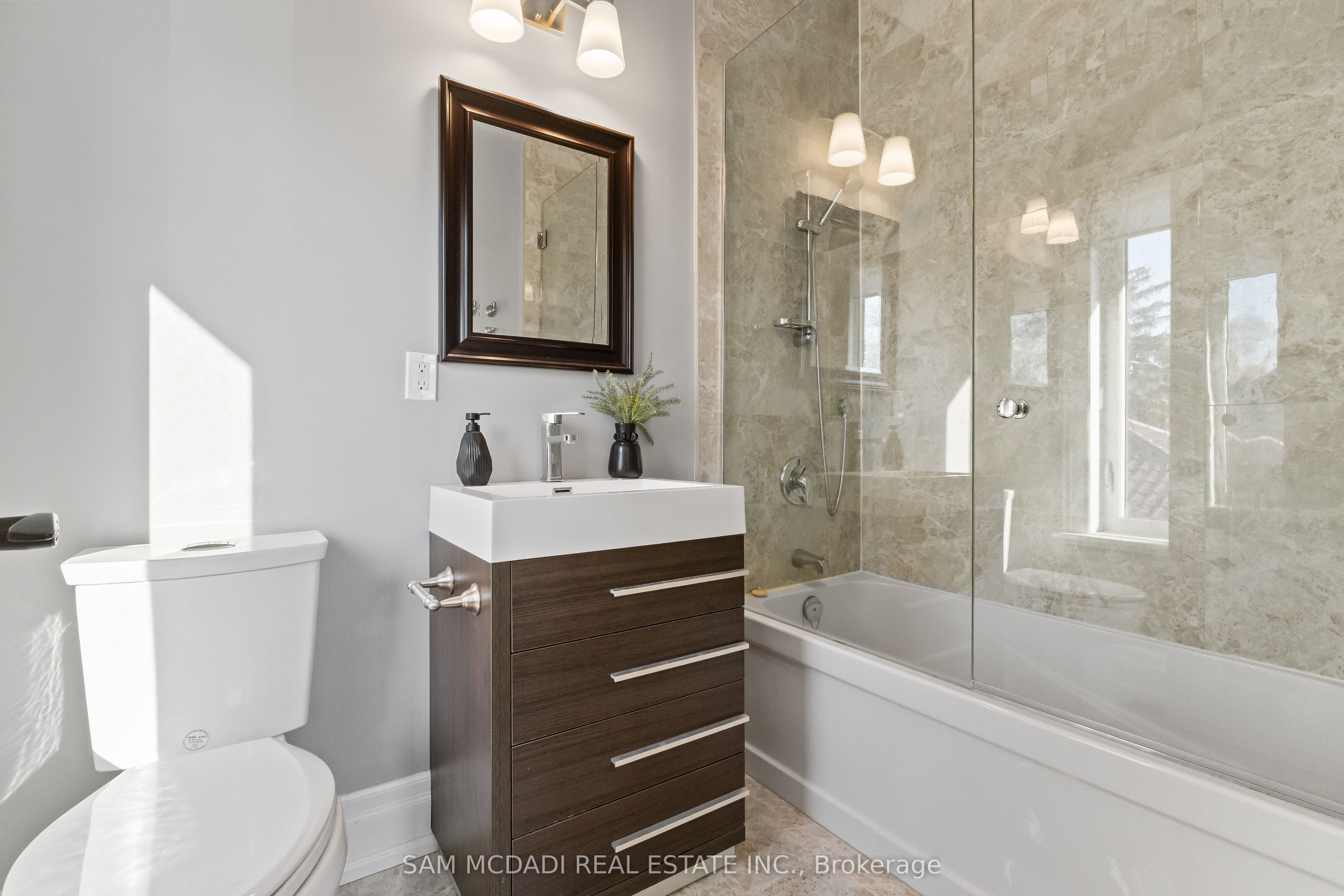 1487 Myron Drive Property Photo 30