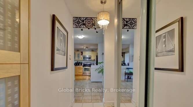 49 Queen Street E 501 Property Photo 5