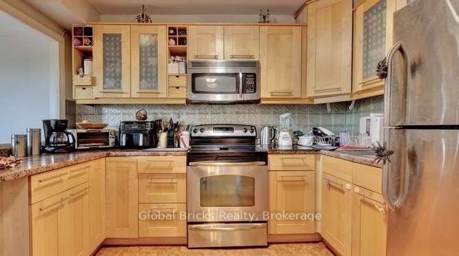 49 Queen Street E 501 Property Photo 11