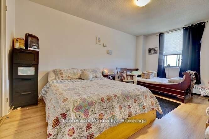 49 Queen Street E 501 Property Photo 18