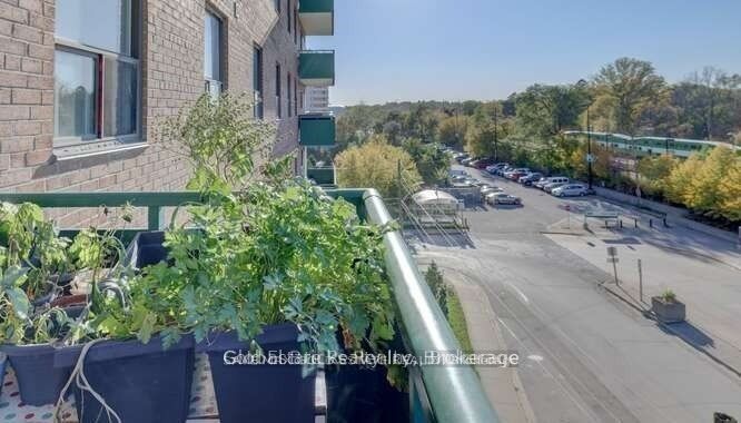 49 Queen Street E 501 Property Photo 20
