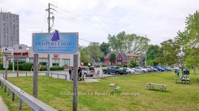 49 Queen Street E 501 Property Photo 22
