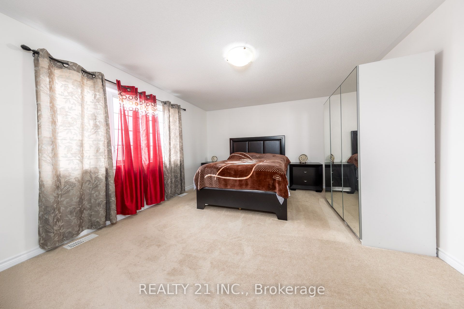 54 Tysonville Circle Property Photo 22