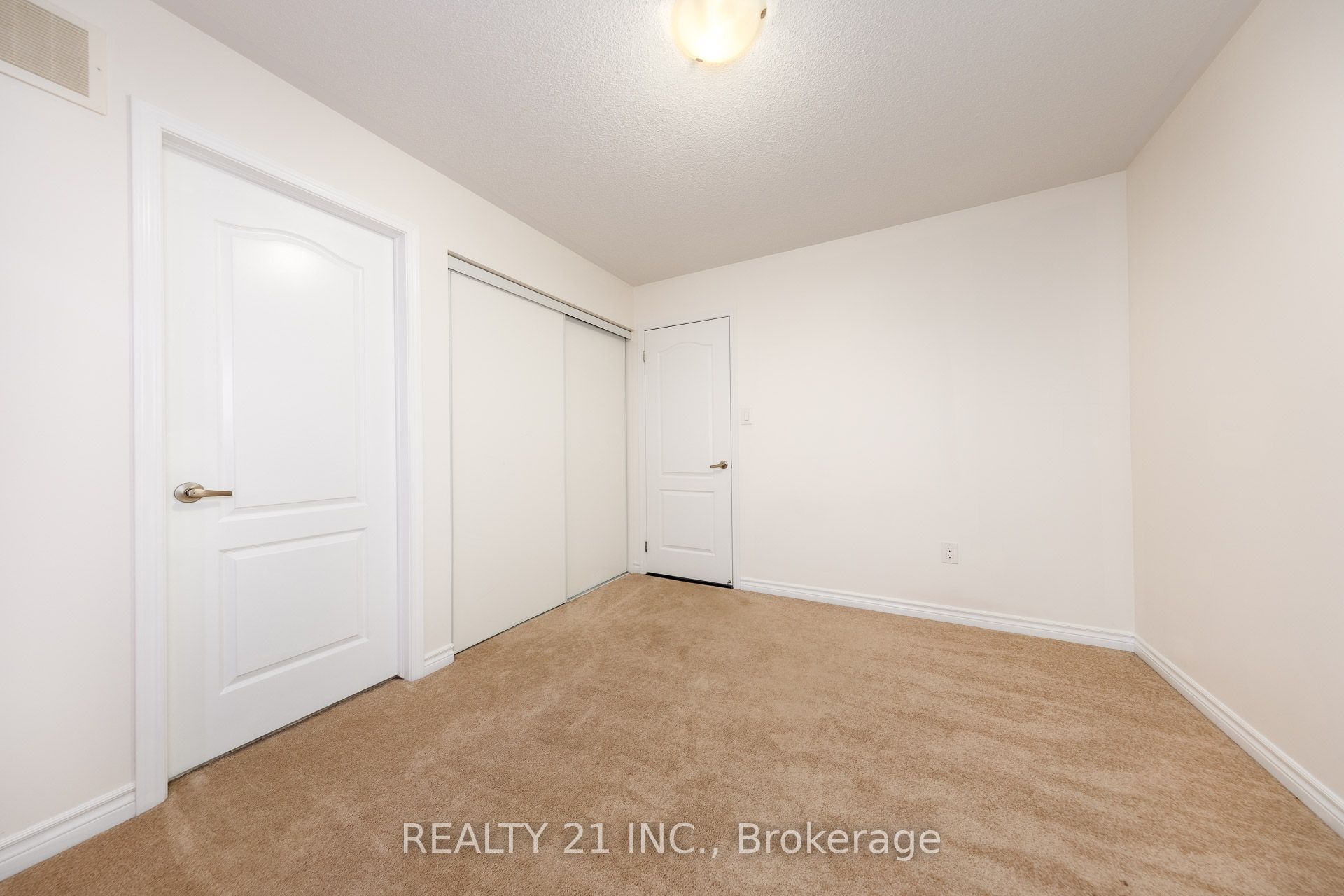 54 Tysonville Circle Property Photo 29