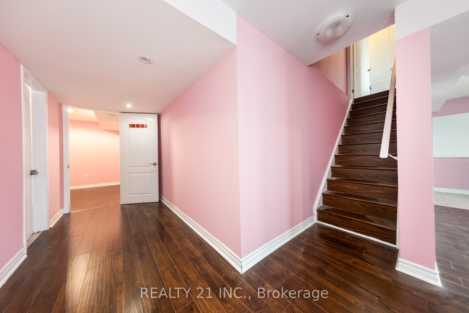 54 Tysonville Circle Property Photo 32