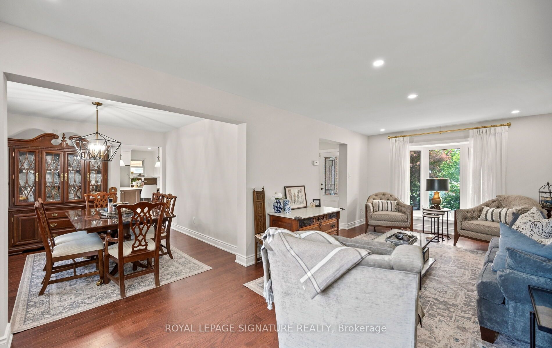 1892 Beechknoll Avenue Property Photo 8