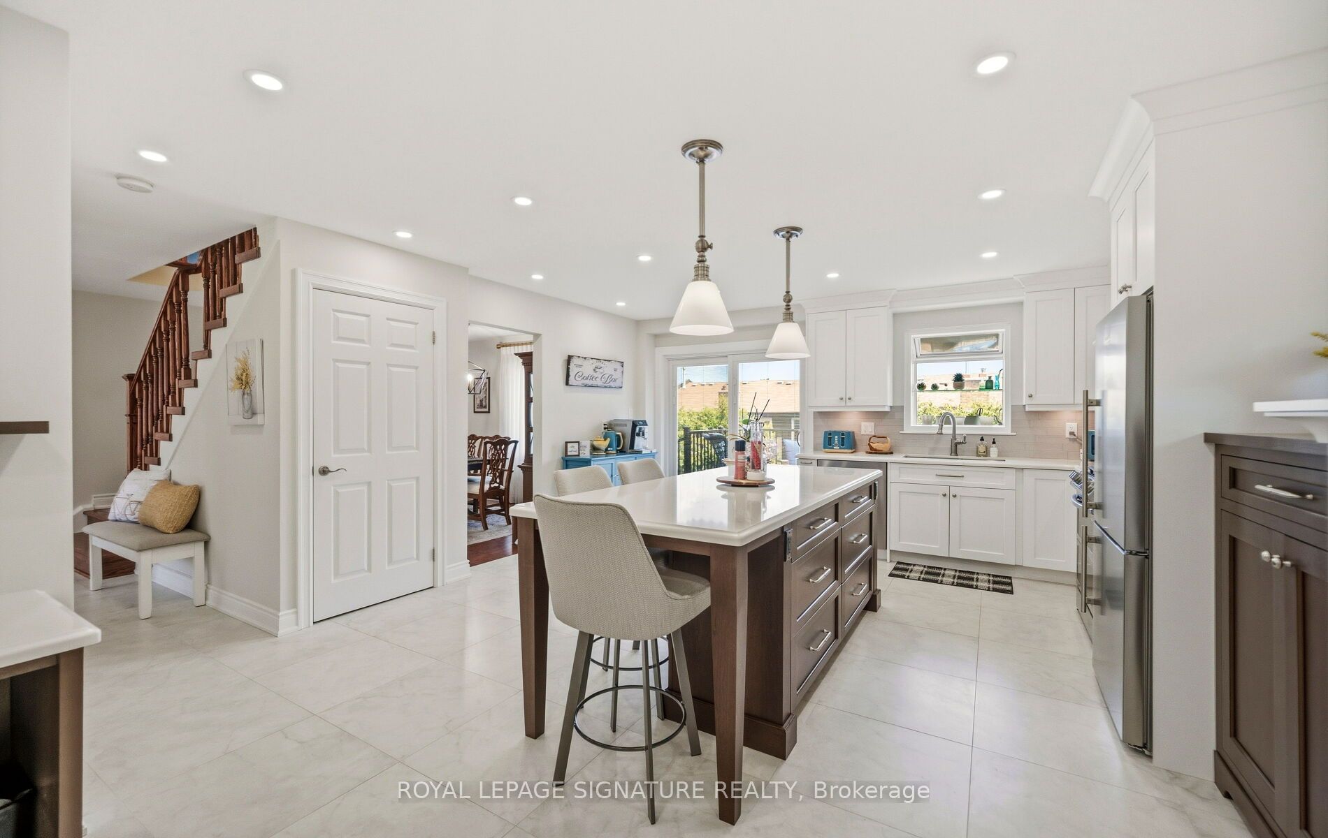 1892 Beechknoll Avenue Property Photo 14