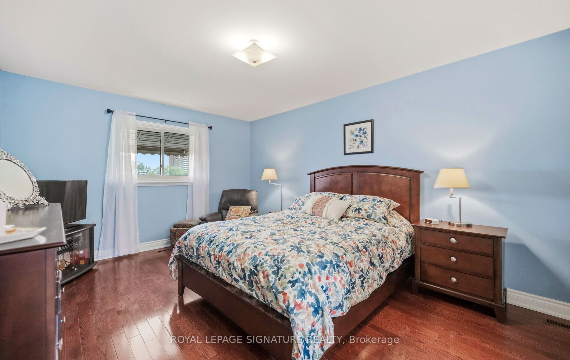 1892 Beechknoll Avenue Property Photo 17