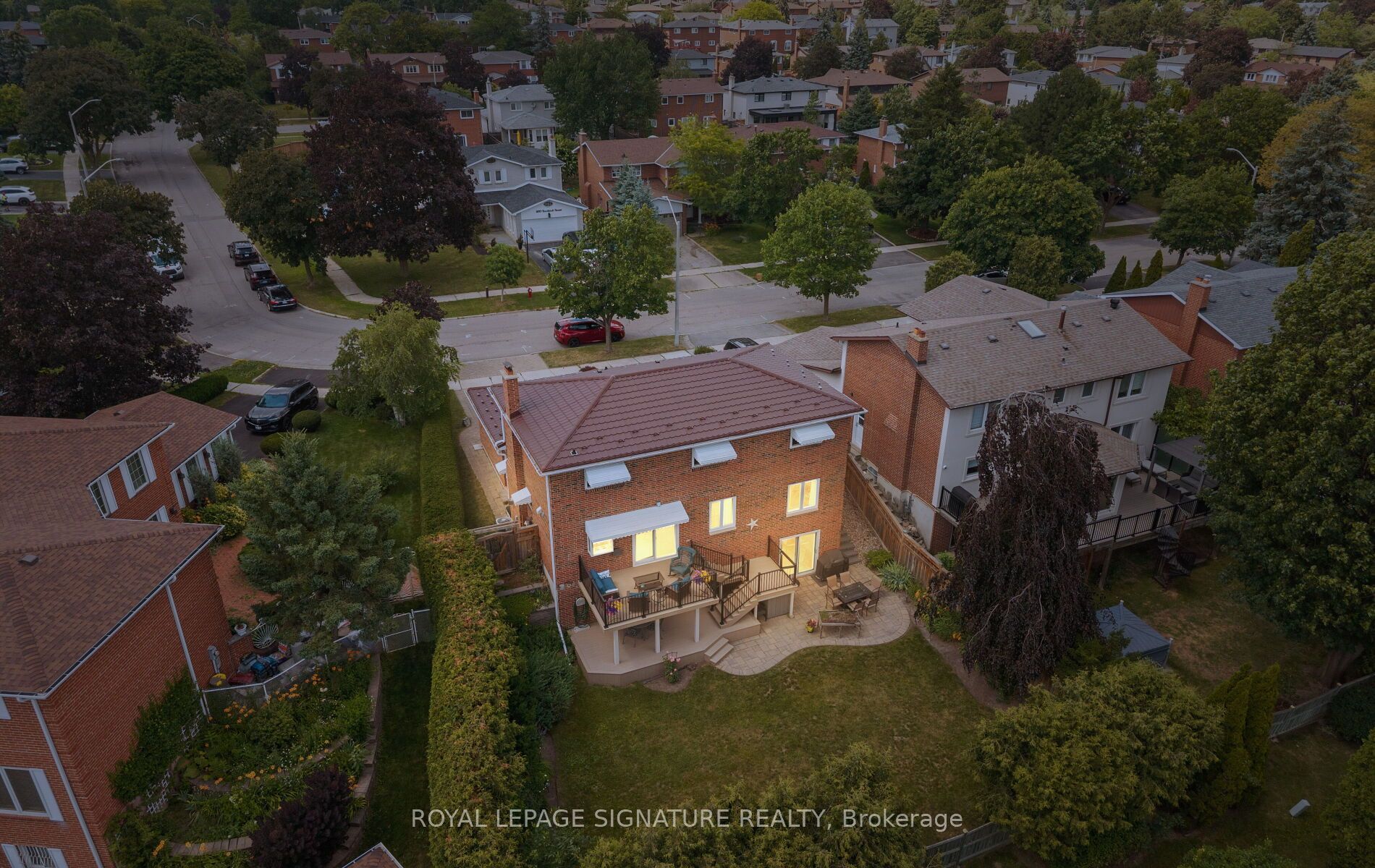 1892 Beechknoll Avenue Property Photo 34