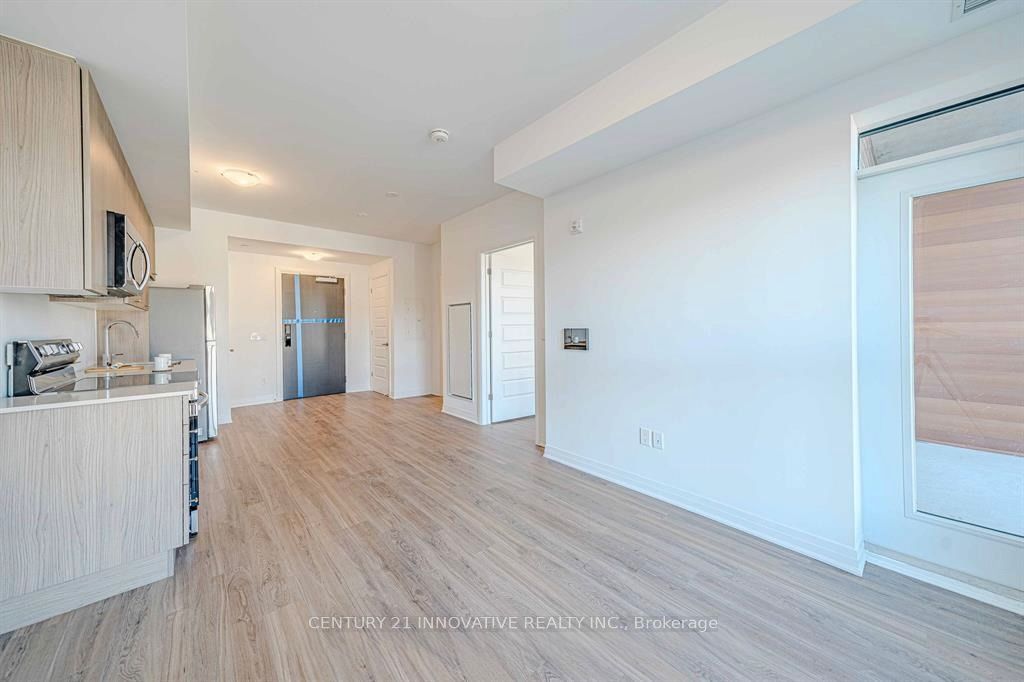 490 Gordon Krantz Avenue 201 Property Photo 14