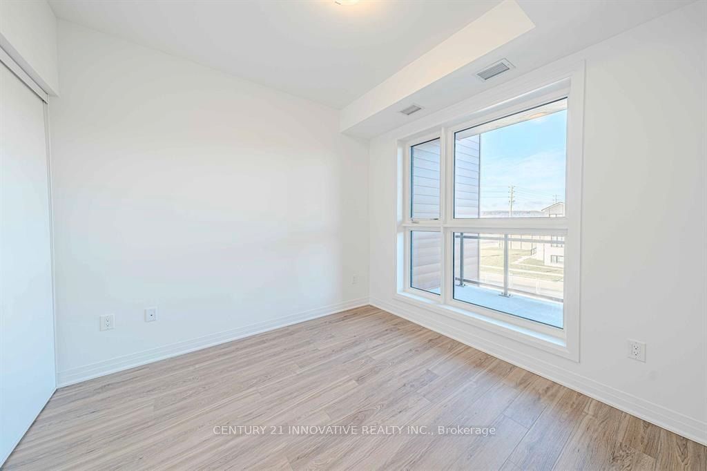490 Gordon Krantz Avenue 201 Property Photo 17