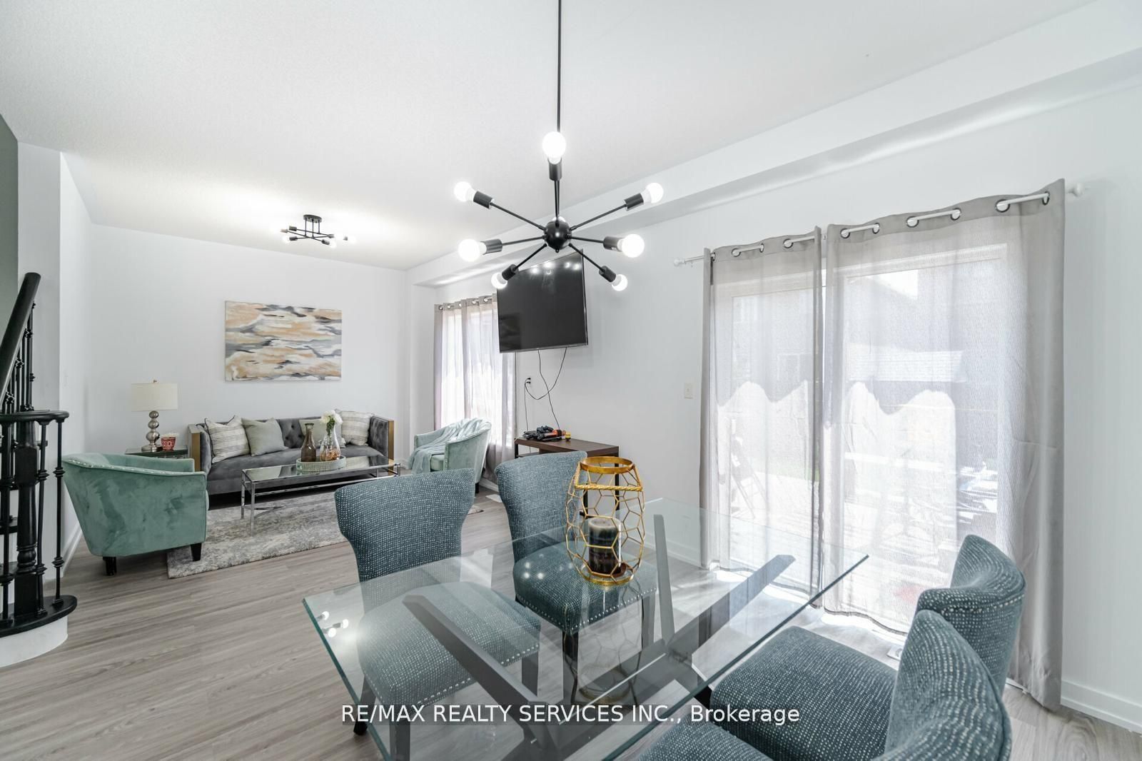 17 Dawes Road Property Photo 7